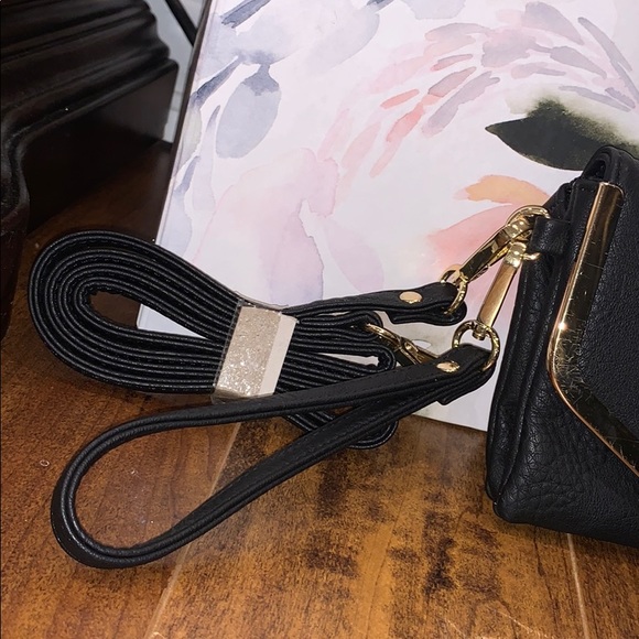 Brand New Charming Charlie’s 2 way Handbag - Picture 2 of 5